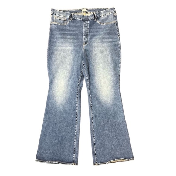 GOOD AMERICAN Power Stretch Pull On Flare Jeans Indigo 490 High Rise Size 7 4XL - Picture 1 of 11